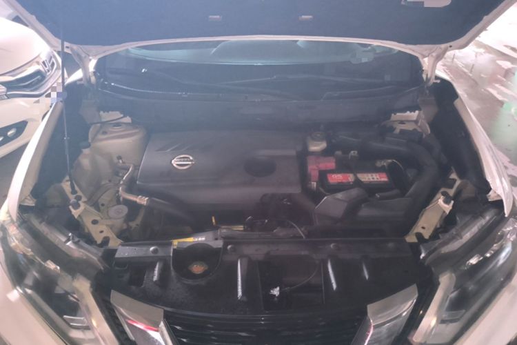 Used Nissan X-Trail 2017 2.0L CVT Comfort Edition 2WD Engine Bay