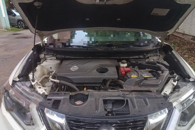 Used Nissan X-Trail 2017 2.0L CVT Comfort Edition 2WD Engine Bay