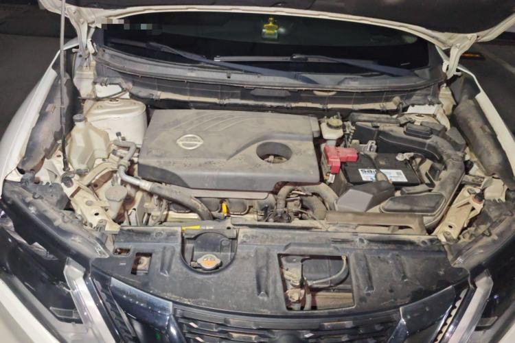 Used Nissan X-Trail 2017 2.0L CVT 7-Seater Comfort Edition 2WD Engine Bay