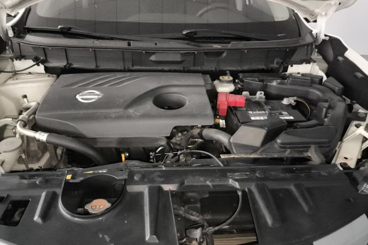 Used Nissan X-Trail 2017 2.0L CVT Comfort Edition 2WD Engine Bay