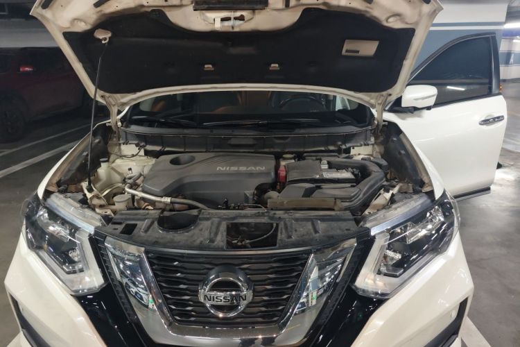 Used Nissan X-Trail 2017 2.5L CVT Luxury Edition 4WD Engine Bay
