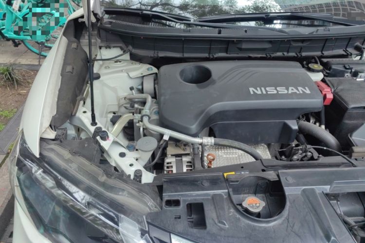 Used Nissan X-Trail 2017 2.5L CVT Luxury Edition 4WD Engine Bay Right