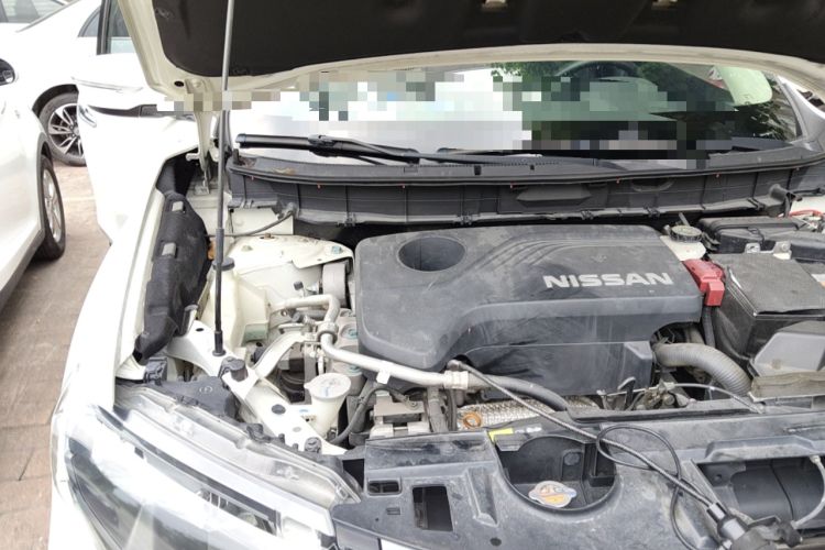 Used Nissan X-Trail 2017 2.5L CVT Leading Edition 4WD Engine Bay Right