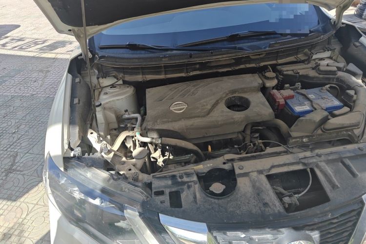 Used Nissan X-Trail 2017 2.0L CVT Comfort Edition 2WD Engine Bay Right