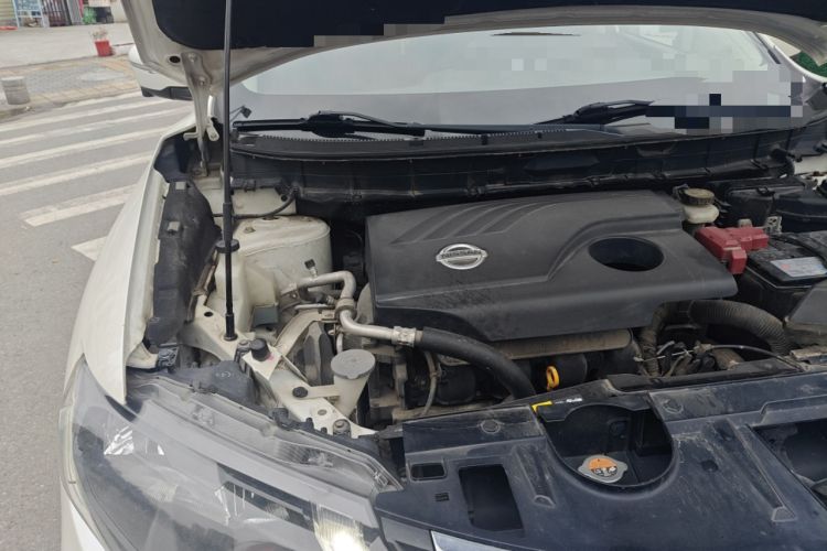 Used Nissan X-Trail 2017 2.0L CVT Comfort Edition 2WD Engine Bay Right