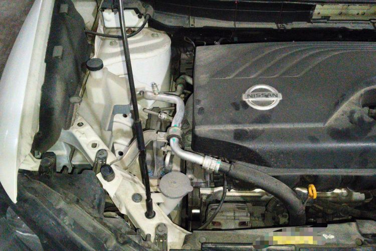 Used Nissan X-Trail 2017 2.0L CVT Comfort Edition 2WD Engine Bay Right