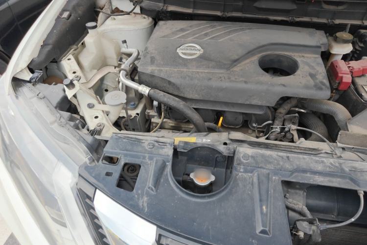 Used Nissan X-Trail 2017 2.0L CVT Comfort Edition 2WD Engine Bay Right