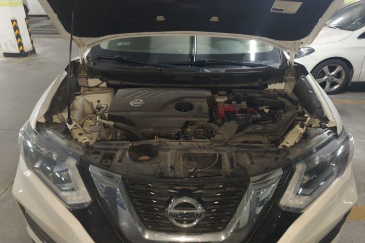 Used Nissan X-Trail 2017 2.0L CVT Comfort Edition 2WD Engine Bay