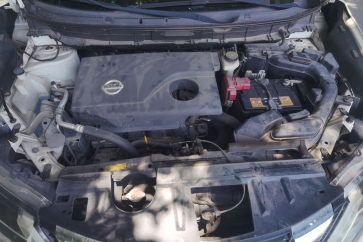 Used Nissan X-Trail 2017 2.0L CVT Comfort Edition 2WD Engine Bay