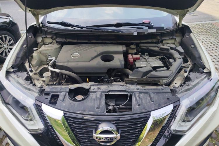 Used Nissan X-Trail 2017 2.0L CVT Comfort Edition 2WD Engine Bay