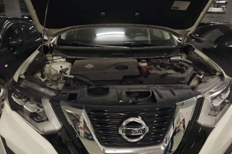 Used Nissan X-Trail 2017 2.0L CVT Comfort Edition 2WD Engine Bay
