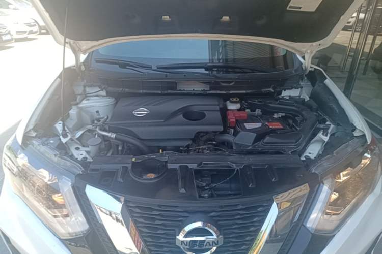 Used Nissan X-Trail 2017 2.0L CVT Comfort Edition 2WD Engine Bay