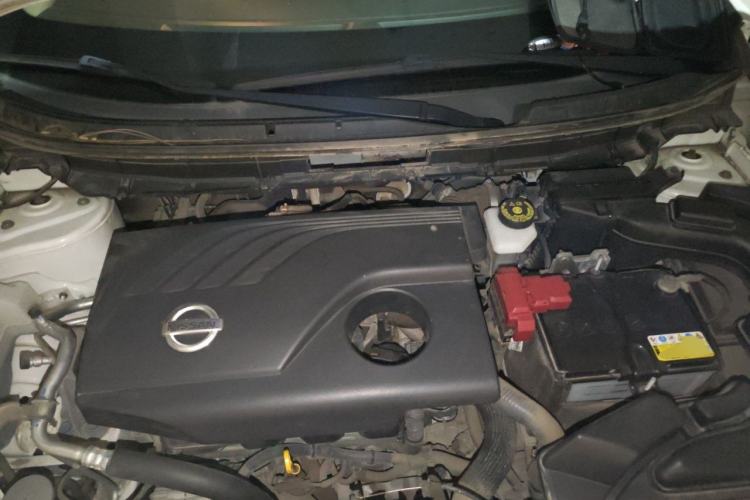 Used Nissan X-Trail 2017 2.0L CVT Comfort Edition 2WD Engine Bay