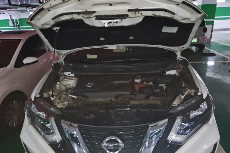 Used Nissan X-Trail 2017 2.0L CVT Comfort Edition 2WD Engine Bay