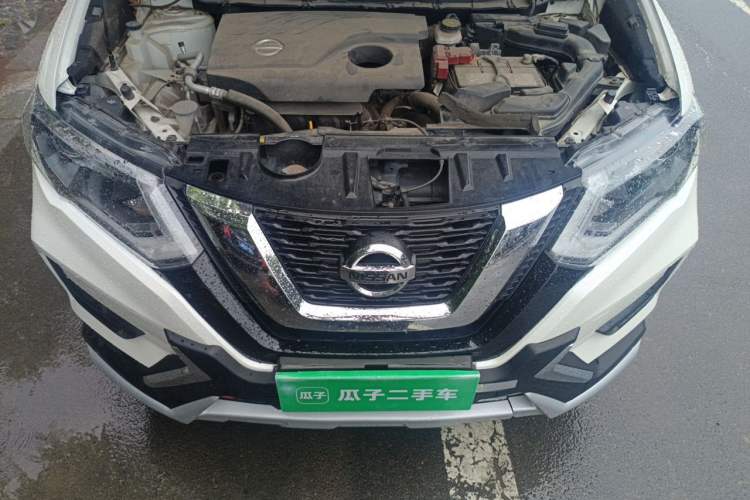Used Nissan X-Trail 2017 2.0L CVT Comfort Edition 2WD Engine Bay