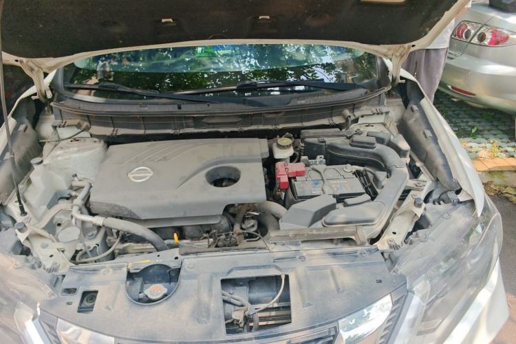 Used Nissan X-Trail 2017 2.0L CVT Comfort Edition 2WD Engine Bay