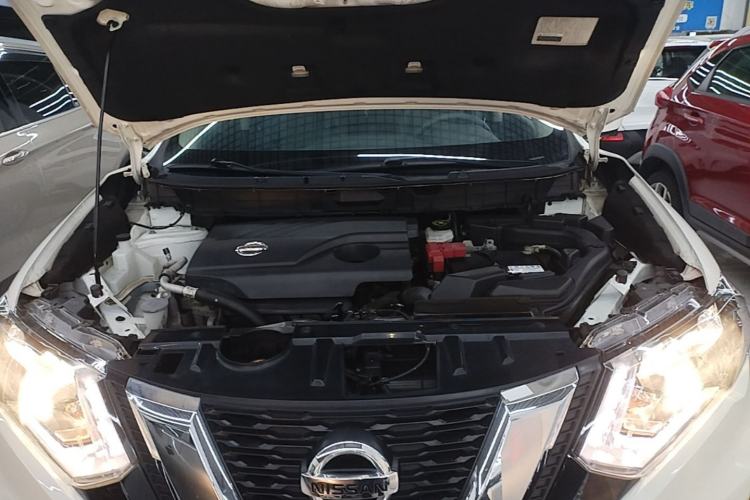 Used Nissan X-Trail 2017 2.0L CVT Comfort Edition 2WD Engine Bay