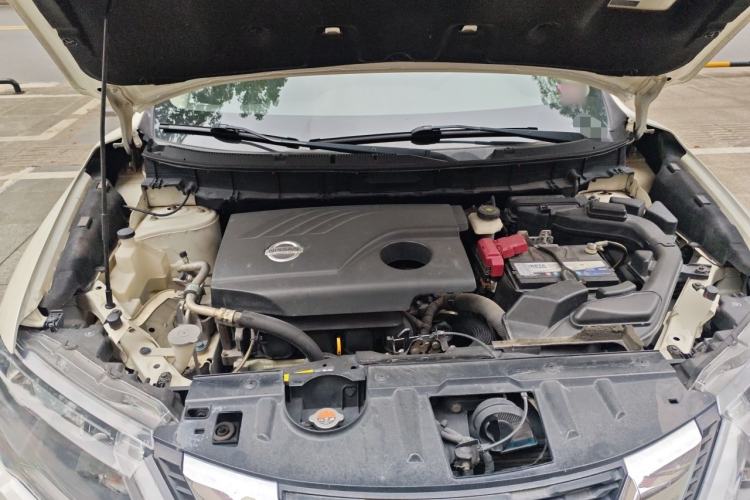 Used Nissan X-Trail 2017 2.0L CVT Comfort Edition 2WD Engine Bay