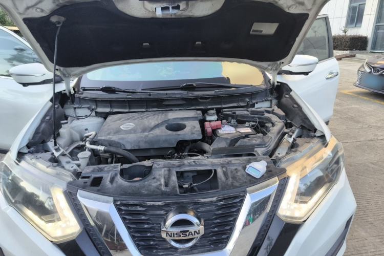Used Nissan X-Trail 2017 2.0L CVT Comfort Edition 2WD Engine Bay