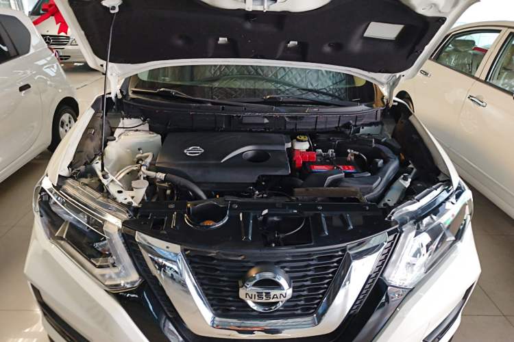 Used Nissan X-Trail 2017 2.0L CVT Comfort Edition 2WD Engine Bay