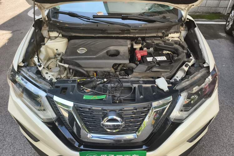 Used Nissan X-Trail 2017 2.0L CVT Comfort Edition 2WD Engine Bay