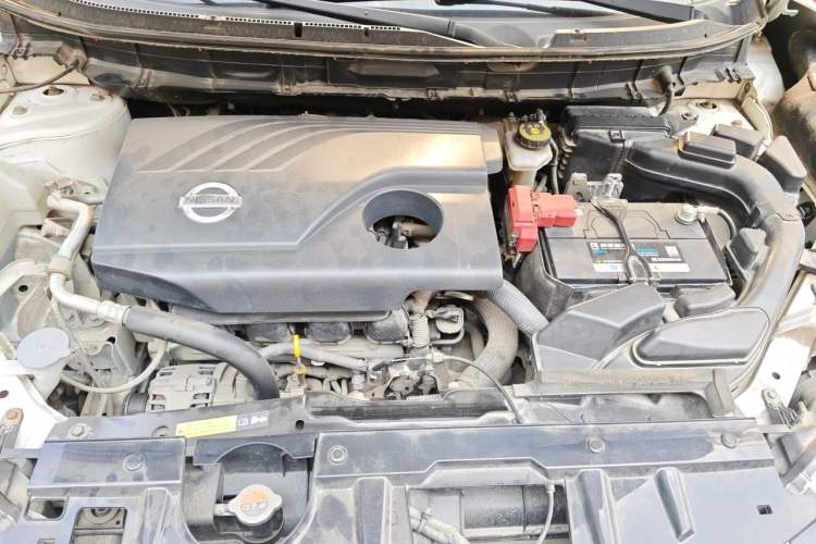 Used Nissan X-Trail 2017 2.0L CVT Comfort Edition 2WD Engine Bay