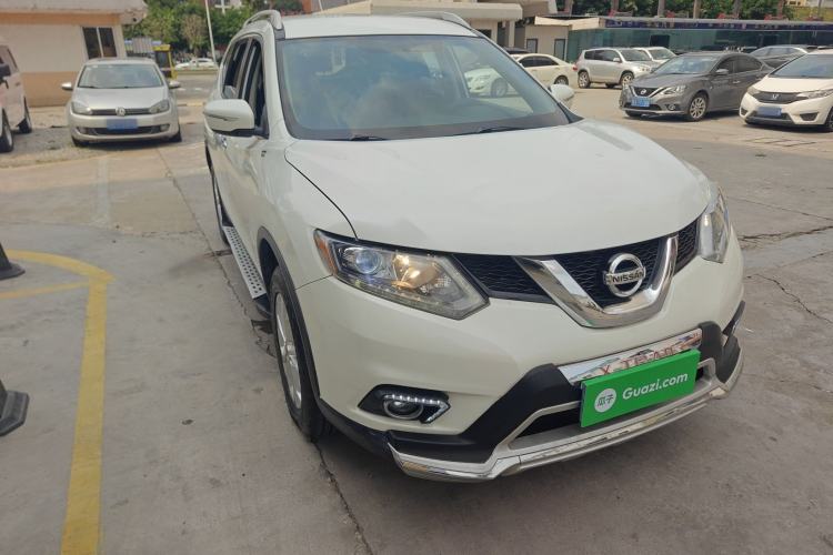 Used Nissan X-Trail 2017 2.0L Manual Classic Edition 2WD Exterior 1