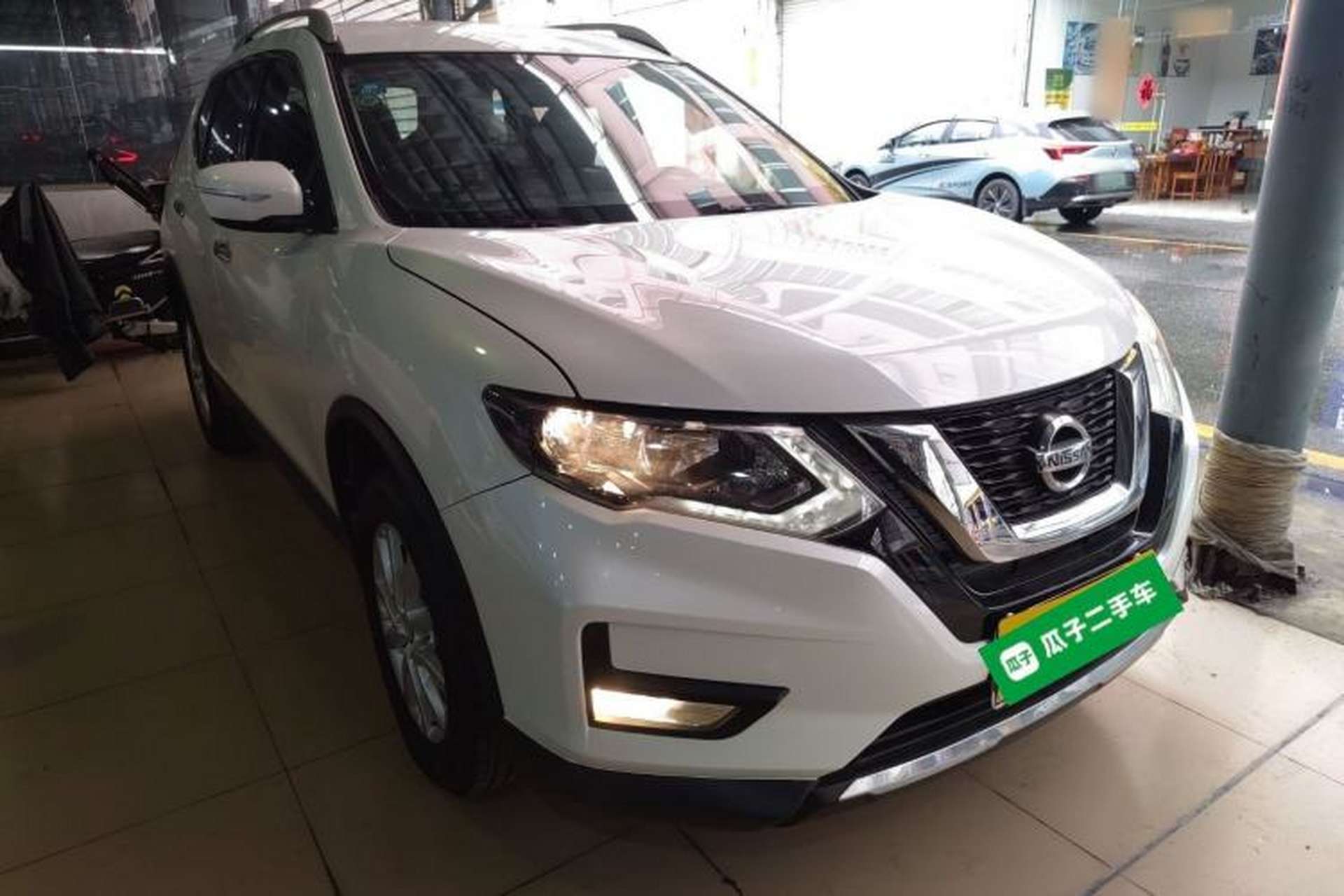 Used Nissan X-Trail 2017 2.0L CVT Fashion Edition 2WD Exterior 1