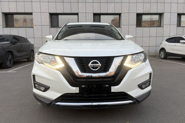 Used Nissan X-Trail 2017 2.0L CVT Comfort Edition 2WD Exterior 1