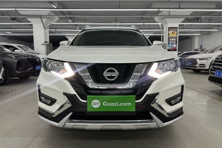 Used Nissan X-Trail 2017 2.5L CVT Luxury Edition 4WD Exterior 1