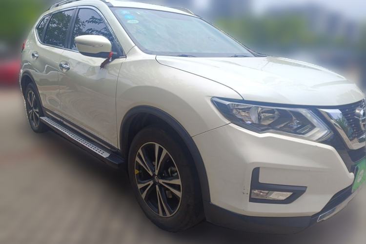 Used Nissan X-Trail 2017 2.5L CVT Leading Edition 4WD Exterior 2