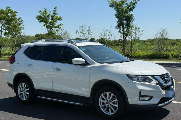 Used Nissan X-Trail 2017 2.0L CVT Comfort Edition 2WD Exterior 2