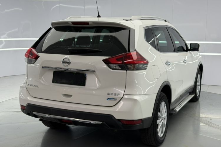 Used Nissan X-Trail 2017 2.0L CVT Comfort Edition 2WD Exterior 2