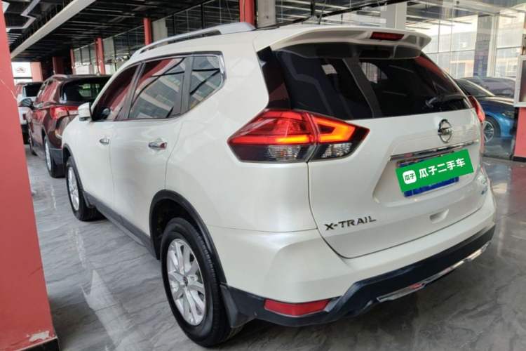 Used Nissan X-Trail 2017 2.0L CVT Comfort Edition 2WD Exterior 2
