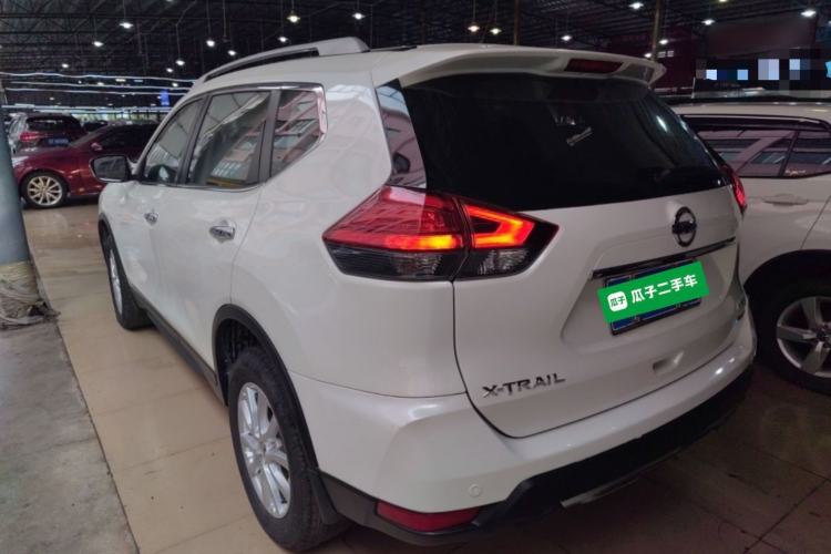 Used Nissan X-Trail 2017 2.0L CVT Fashion Edition 2WD Exterior 2