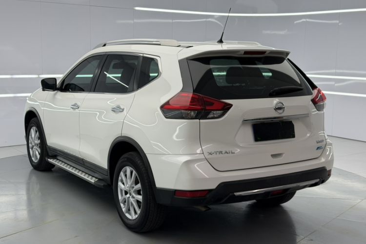 Used Nissan X-Trail 2017 2.0L CVT Comfort Edition 2WD Exterior 3