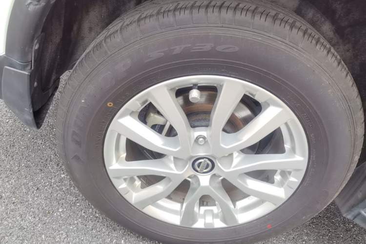Used Nissan X-Trail 2017 2.0L CVT Comfort Edition 2WD Exterior 3