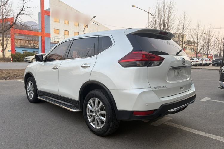 Used Nissan X-Trail 2017 2.0L CVT Comfort Edition 2WD Exterior 3