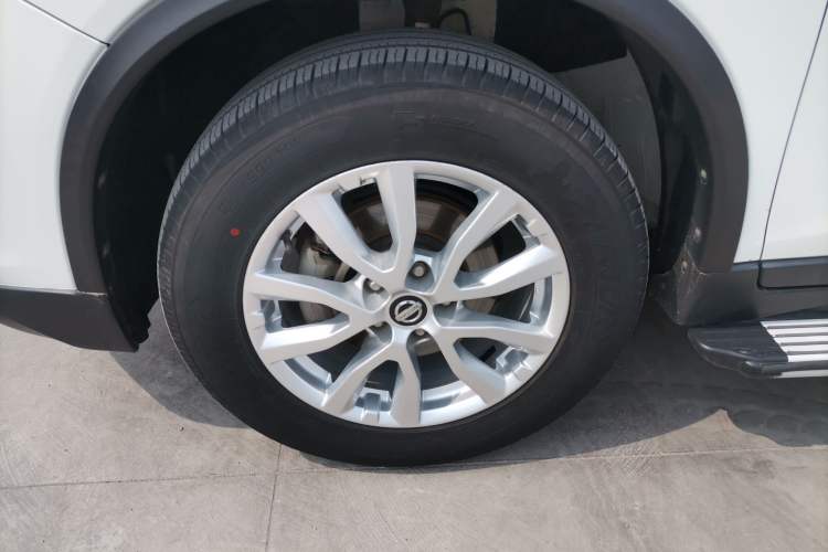 Used Nissan X-Trail 2017 2.0L CVT Comfort Edition 2WD Exterior 4