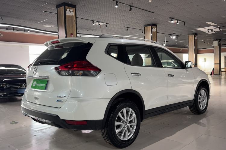 Used Nissan X-Trail 2017 2.0L CVT Comfort Edition 2WD Exterior 4