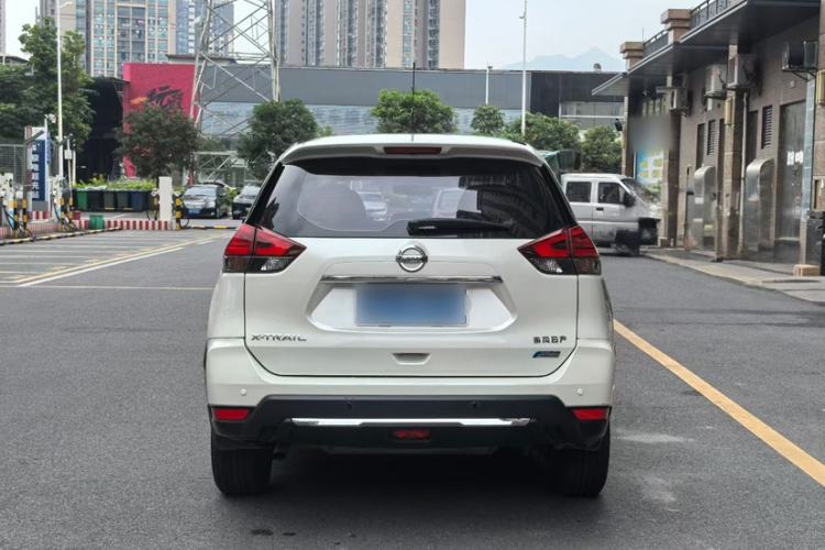Used Nissan X-Trail 2017 2.0L CVT Comfort Edition 2WD Exterior 4