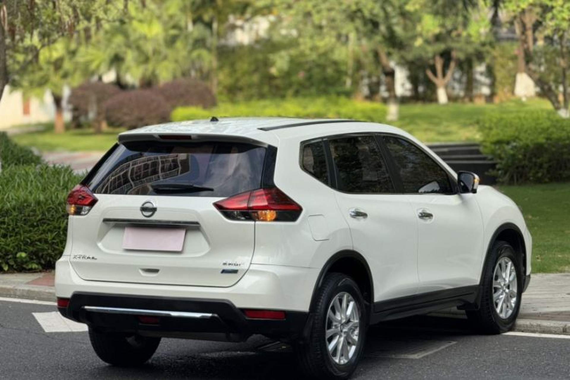 Used Nissan X-Trail 2017 2.0L CVT Comfort Edition 2WD Exterior 4