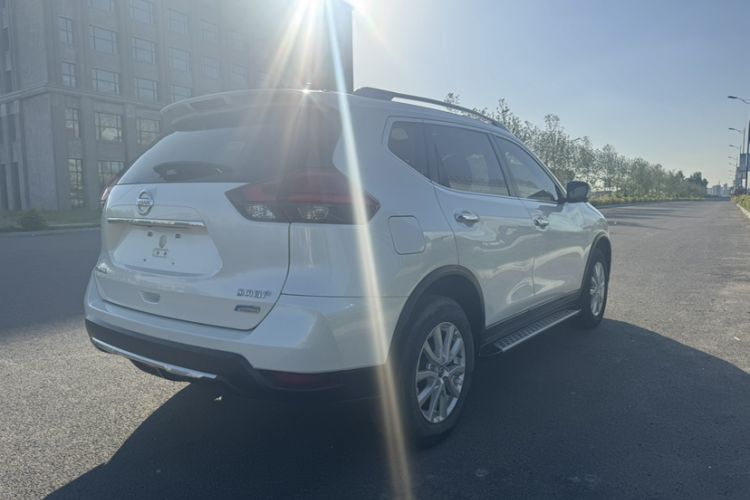 Used Nissan X-Trail 2017 2.0L CVT Comfort Edition 2WD Exterior 4