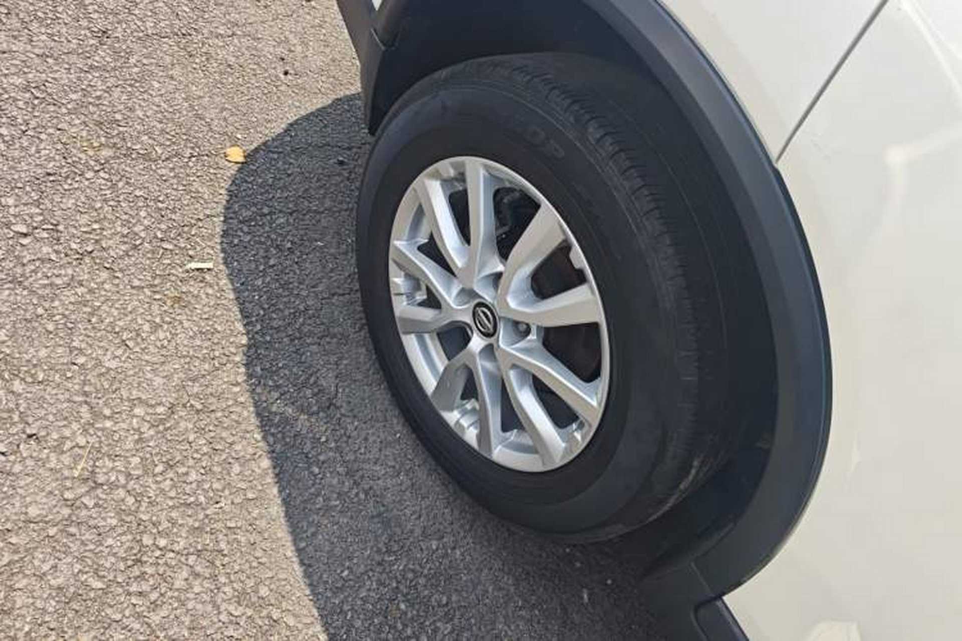 Used Nissan X-Trail 2017 2.0L CVT Comfort Edition 2WD Exterior 5