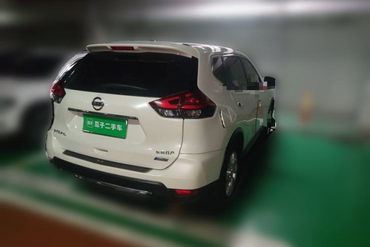 Used Nissan X-Trail 2017 2.0L CVT Fashion Edition 2WD Exterior 5
