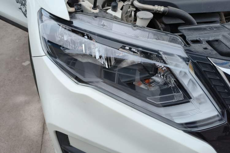 Used Nissan X-Trail 2017 2.0L CVT Comfort Edition 2WD Exterior 6