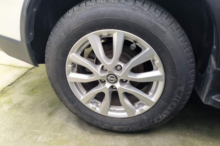 Used Nissan X-Trail 2017 2.0L CVT Comfort Edition 2WD Exterior 8
