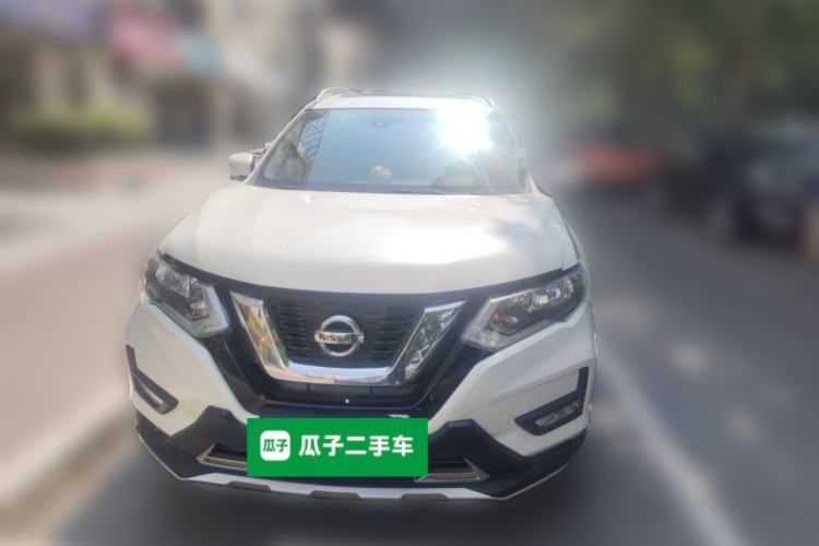 Used Nissan X-Trail 2017 2.5L CVT Luxury Edition 4WD Front