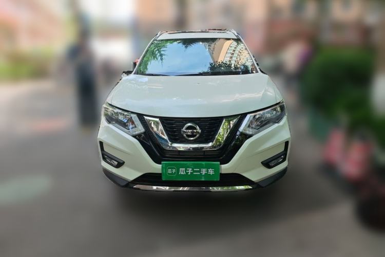 Used Nissan X-Trail 2017 2.5L CVT Luxury Edition 4WD Front