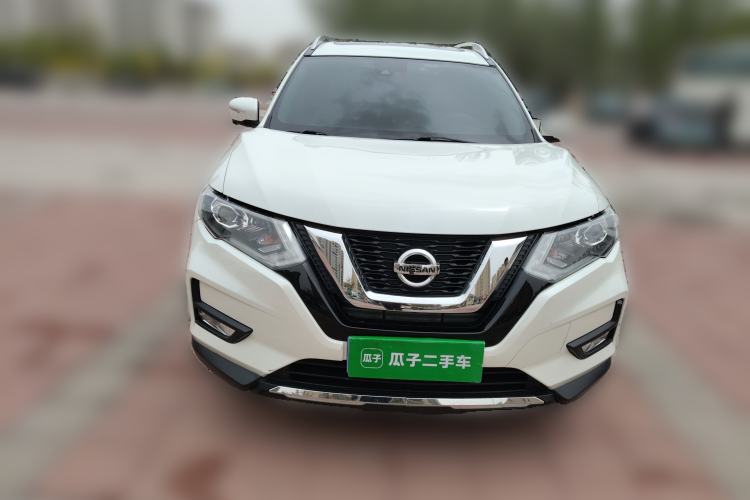 Used Nissan X-Trail 2017 2.5L CVT Luxury Edition 4WD Front